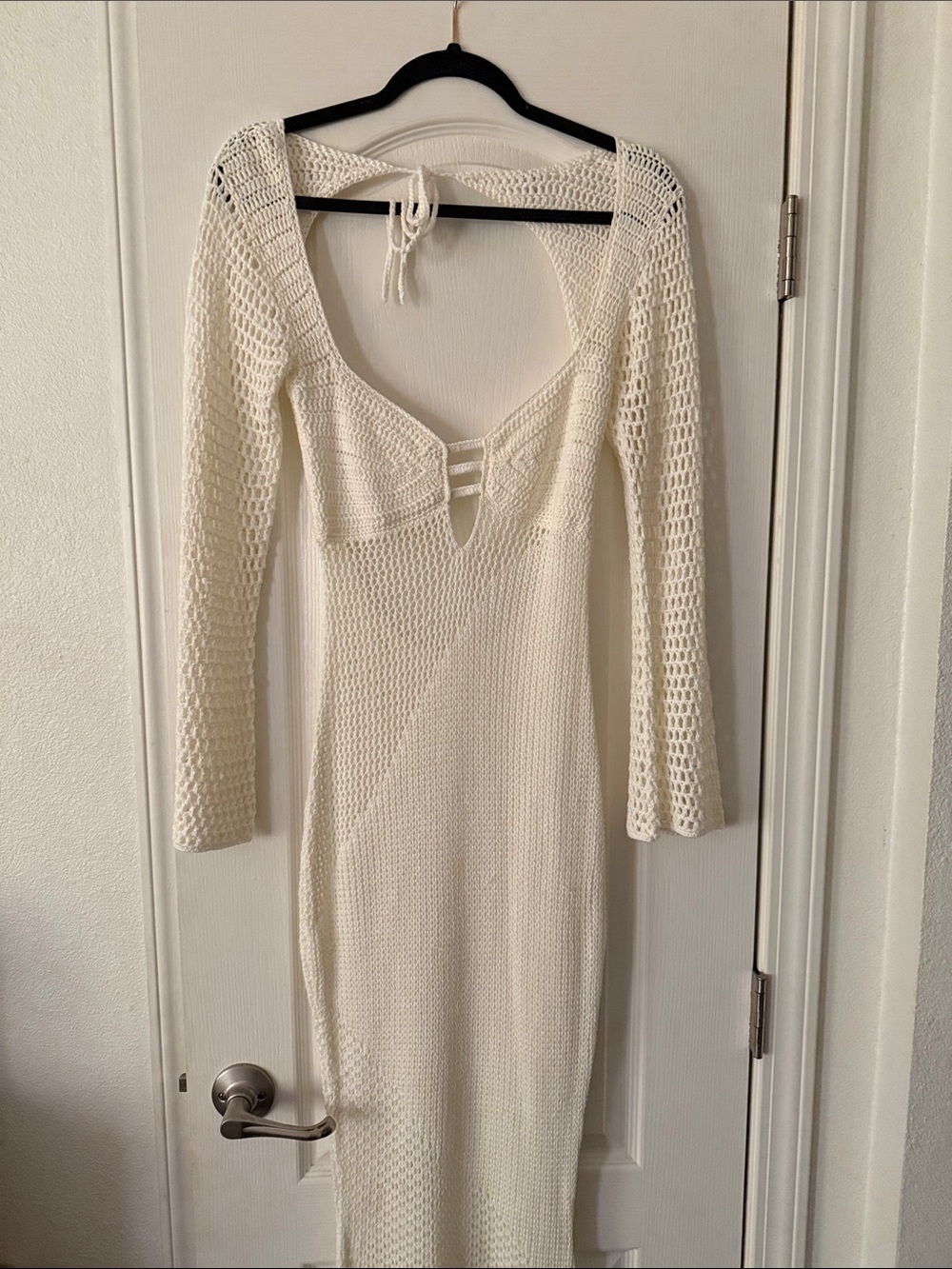 Tiger Mist Knit Long Sleeve Open Back White Dress Maxi